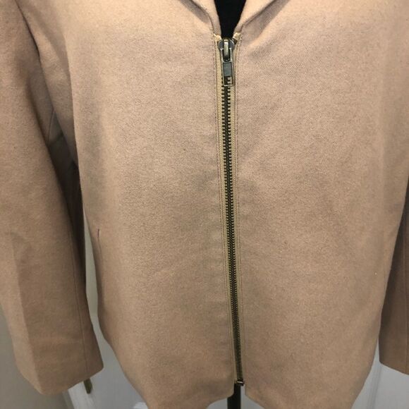 Harve Bernard zip front tan blazer - Picture 2 of 9